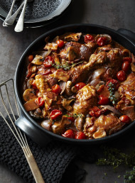 Chicken with Mushrooms, Bacon and Tomatoes