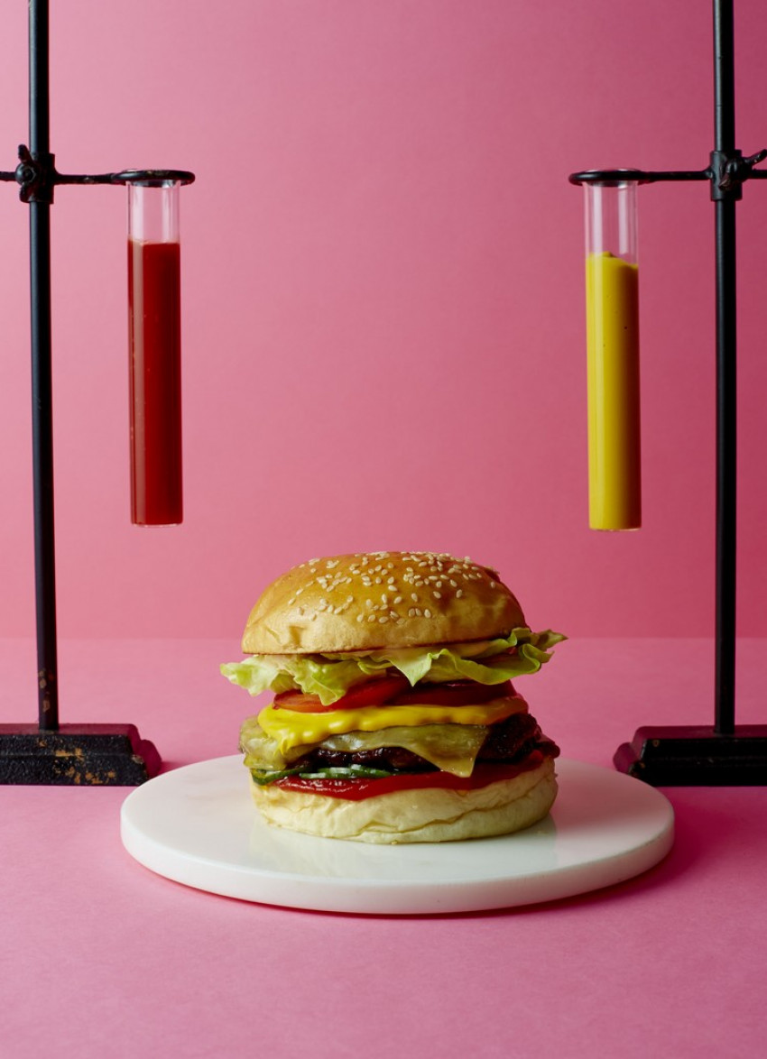 Huxtaburger – Wagyu Cheeseburger Deluxe