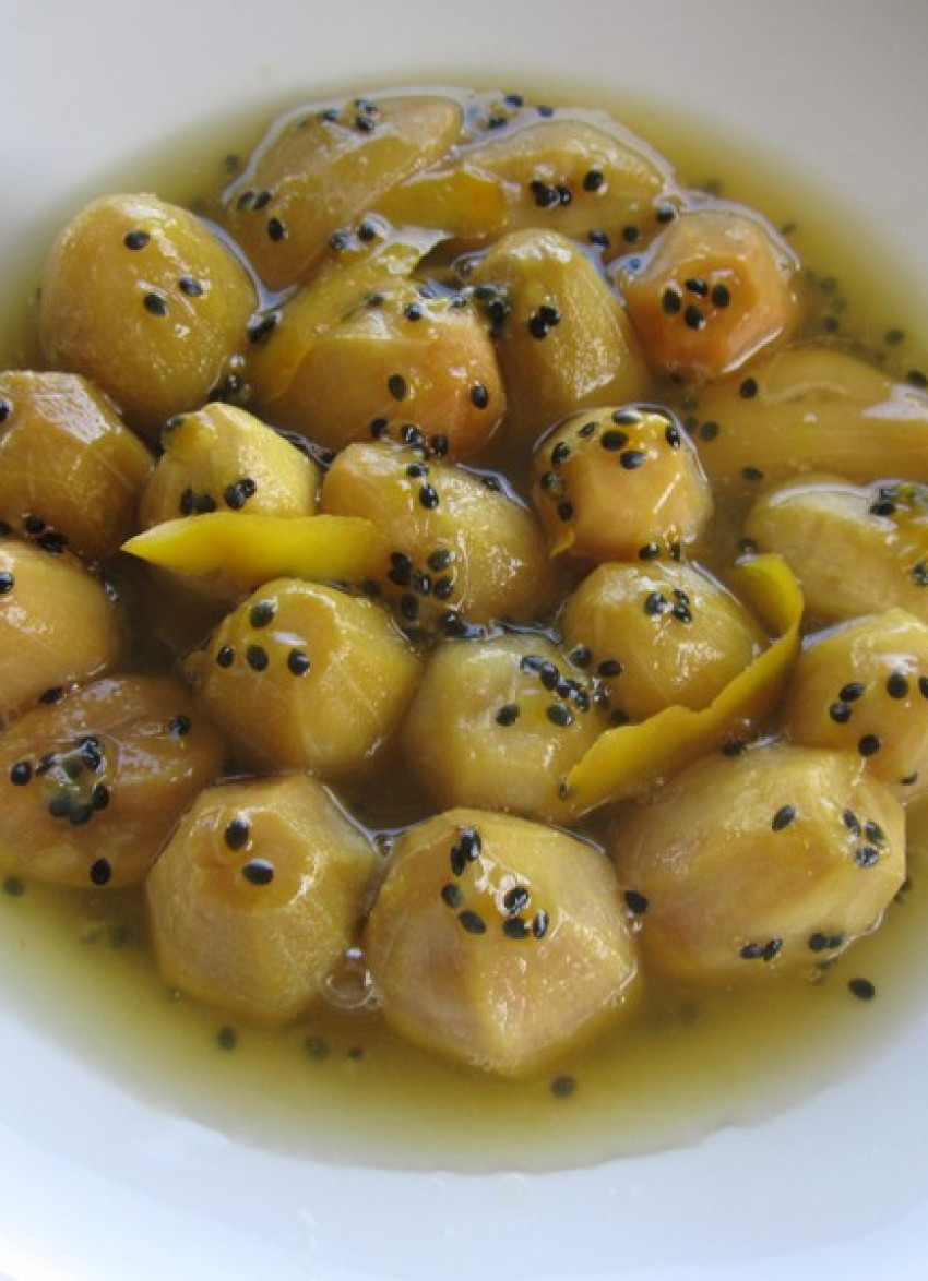 Poached Feijoas