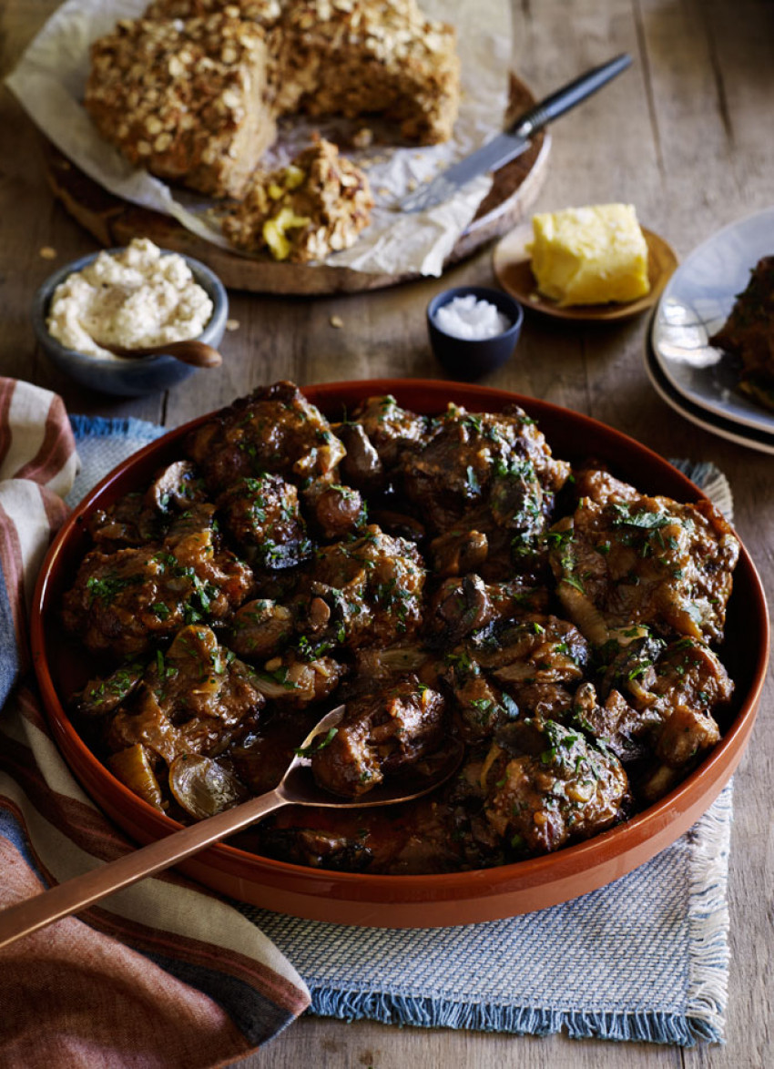 Oxtail with Guinness, Mushrooms and Soda Bread