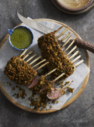 Almond and Parsley Crusted Rack of Lamb