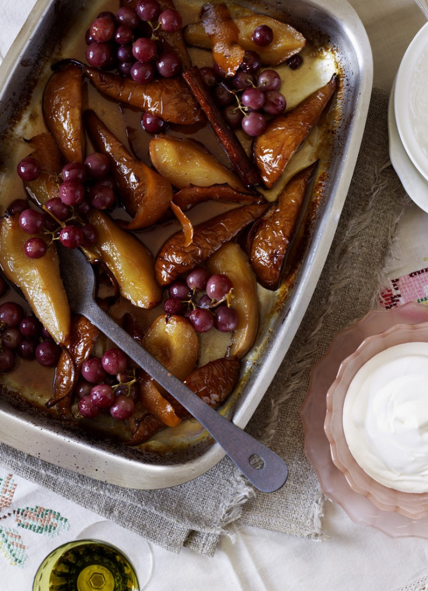 Marsala Roasted Pears and Grapes