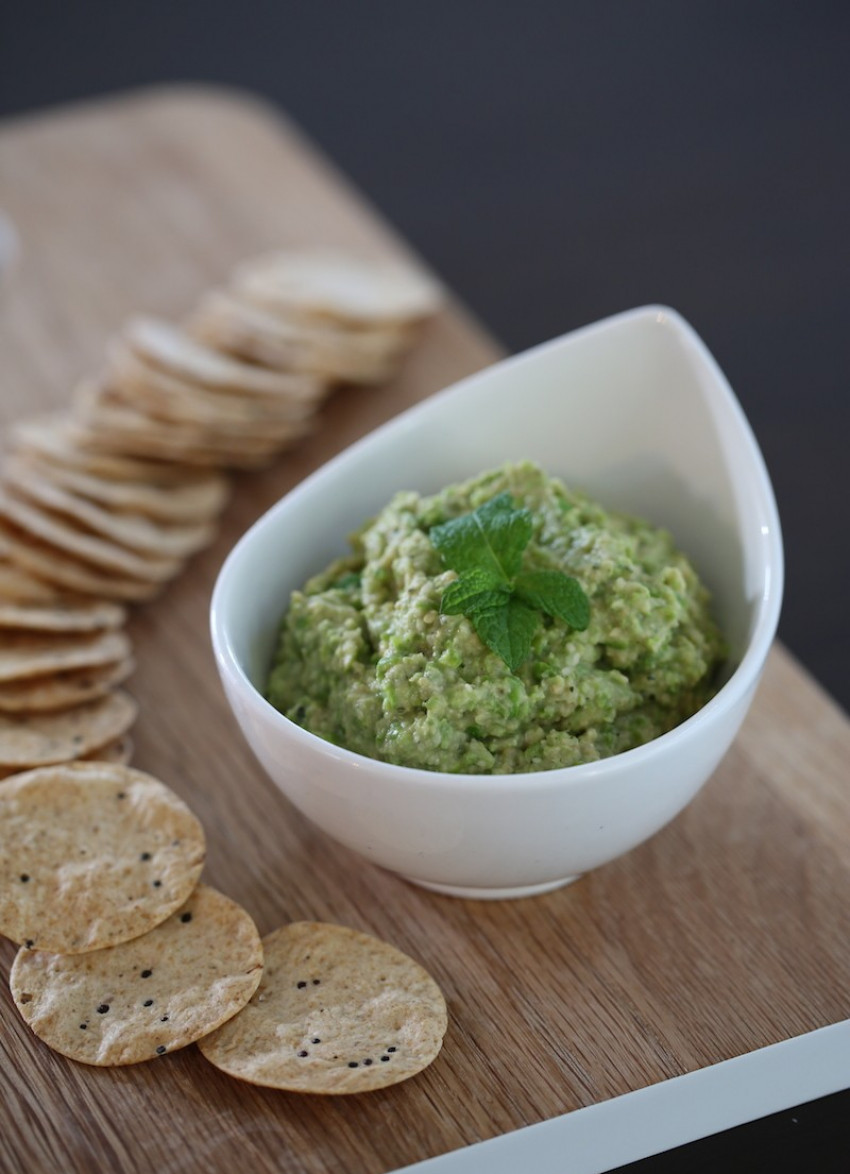 Claire Turnbull's Pea and Mint Hummus 