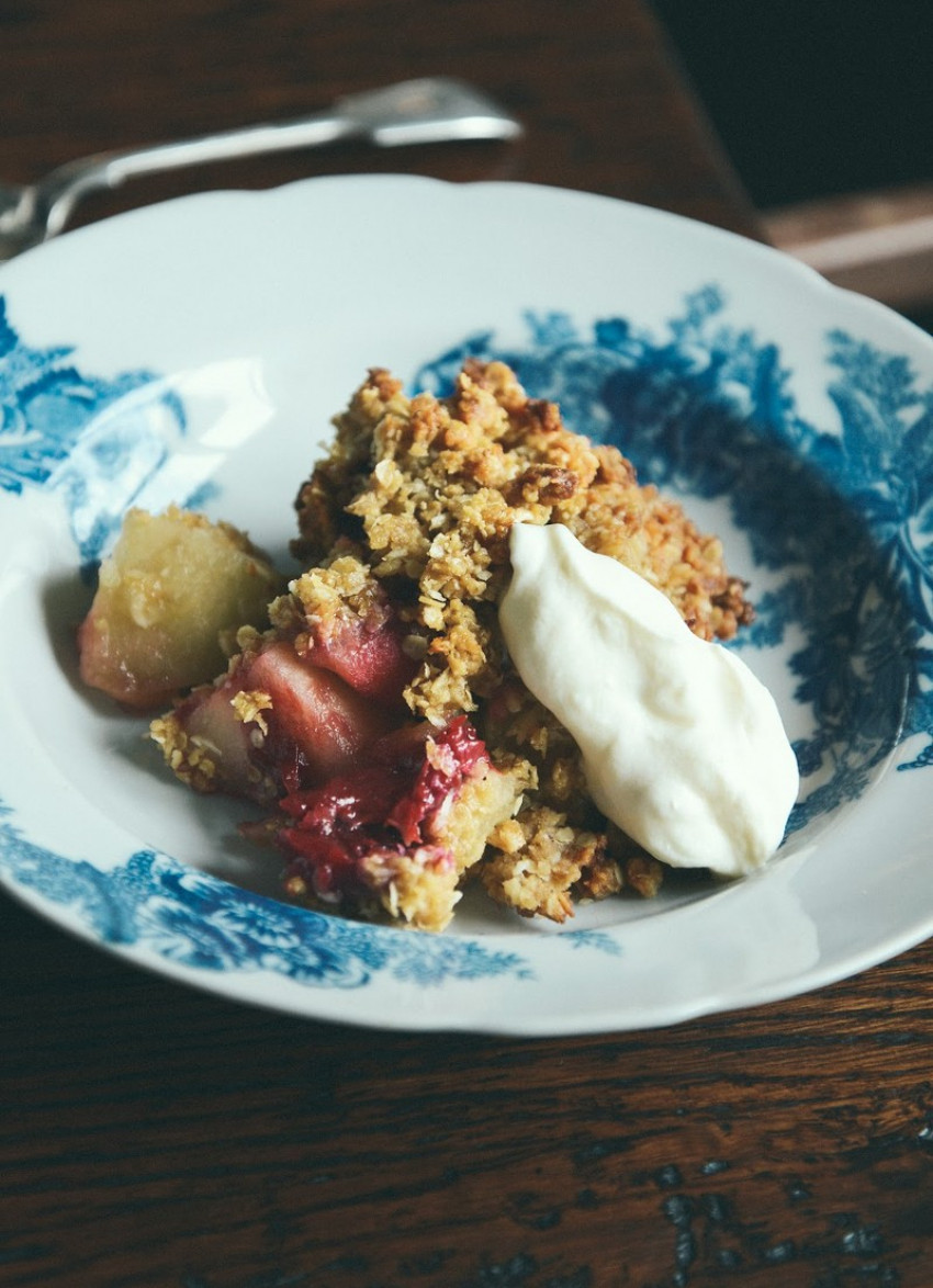 Apple and Plum Anzac Crumble 