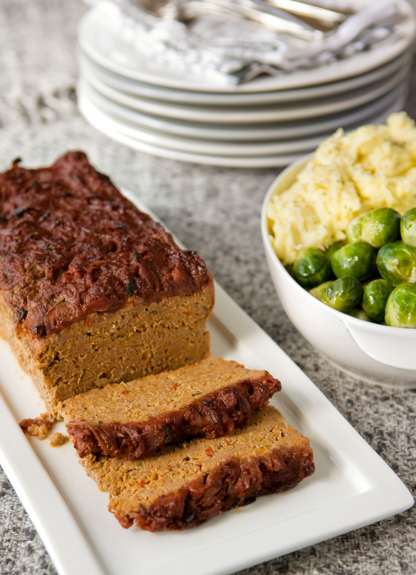 Meatloaf in Tomato Red Wine Sauce