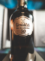 What does a $50,000 bottle of Glenfiddich whisky taste like?