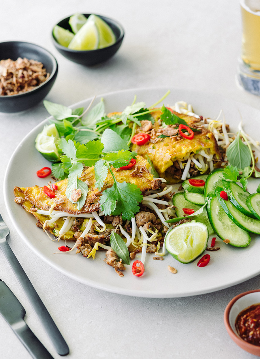 Crispy Rice Flour Crêpes with Caramelised Pork and Bean Sprouts (gf)